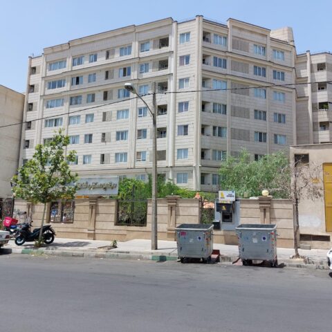 پروژه مجتمع مسکونی شقایق